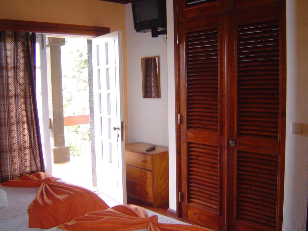 Hotel Montanha São Roque do Pico Zimmer foto